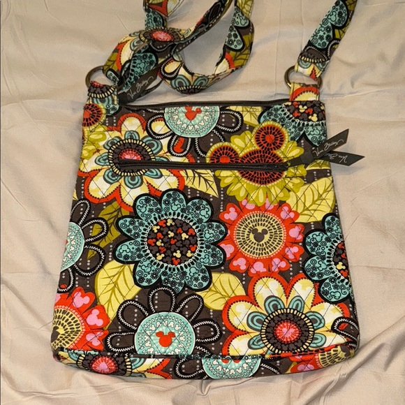 Vera Bradley Disney Crossbody set - Picture 3 of 12